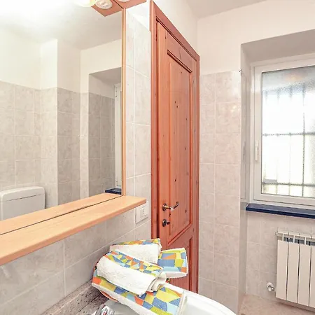 Holiday Casa Custetta * Nascio